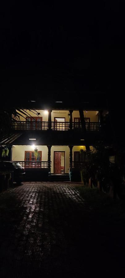 Happy Buddha Homestay Varkala Εξωτερικό φωτογραφία