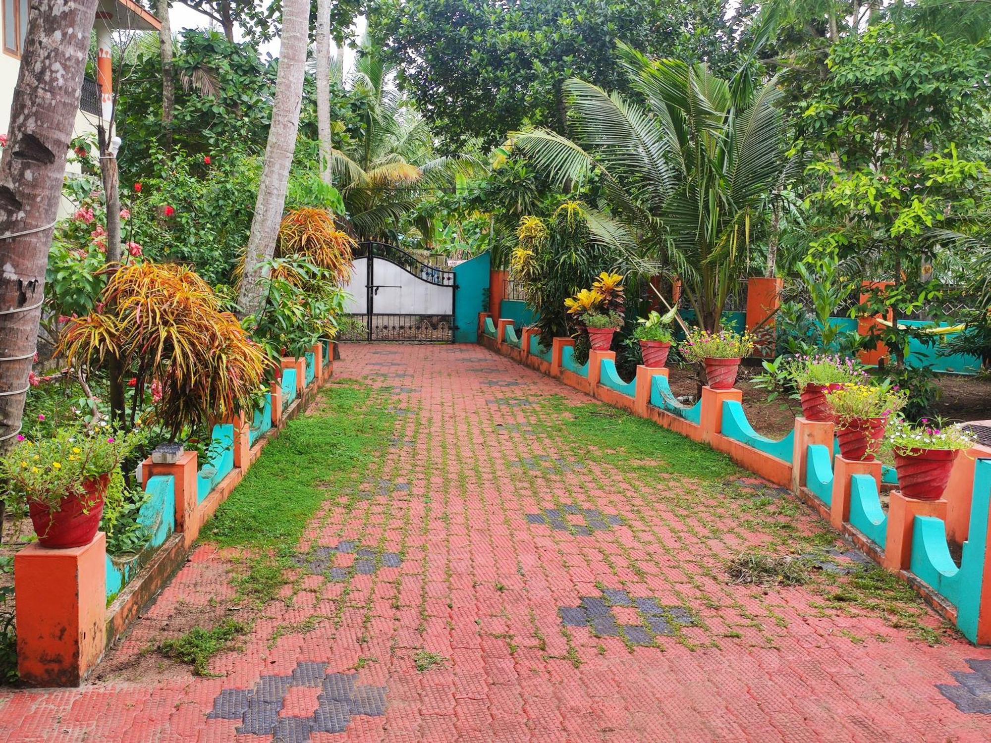 Happy Buddha Homestay Varkala Εξωτερικό φωτογραφία